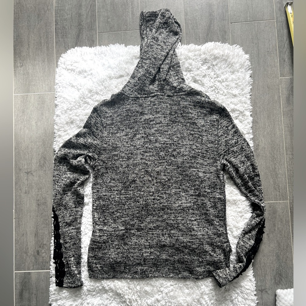 Aeropostale Black and White Cowl Neck Sweater Hoodie. Airy w beautiful accent - Picture 9 of 15